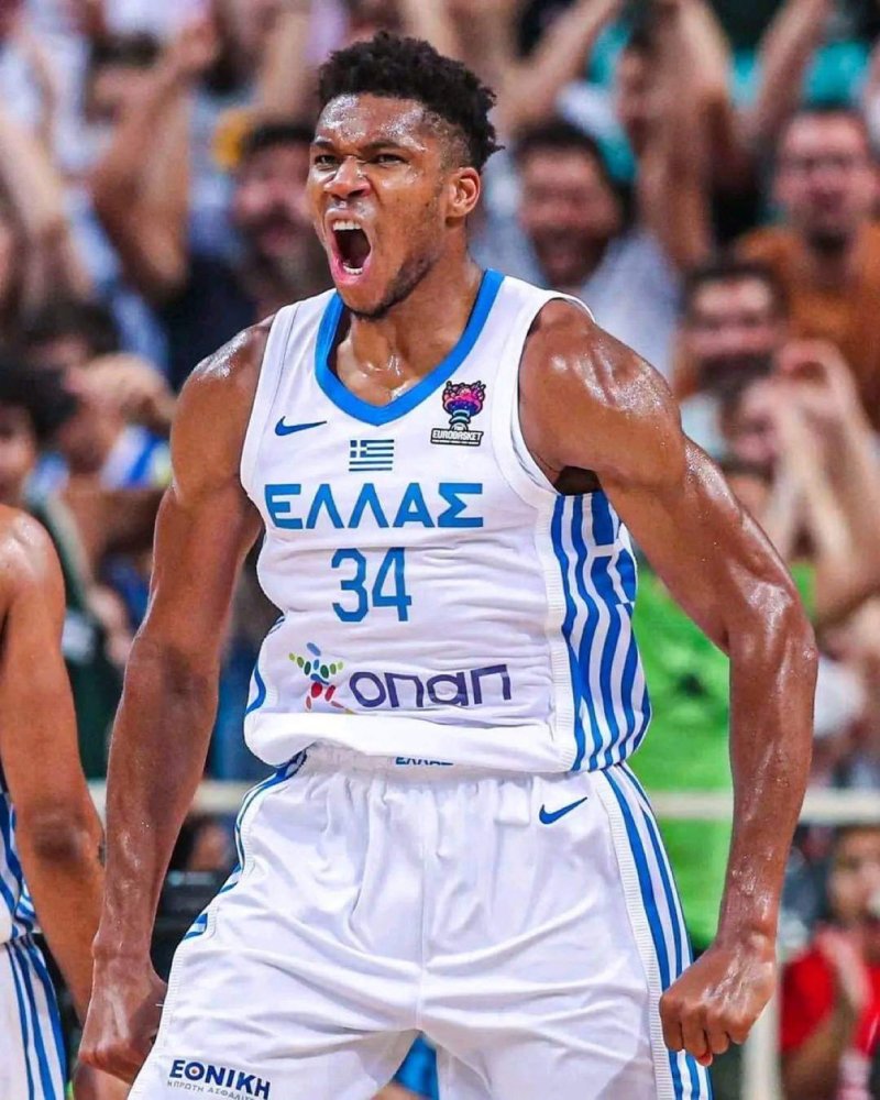 字母哥在西班牙队比赛中突破纪录,惊险取胜引发热议!的简单介绍 字母哥在西班牙队比赛中突破纪录,惊险取胜引发热议!的简单介绍